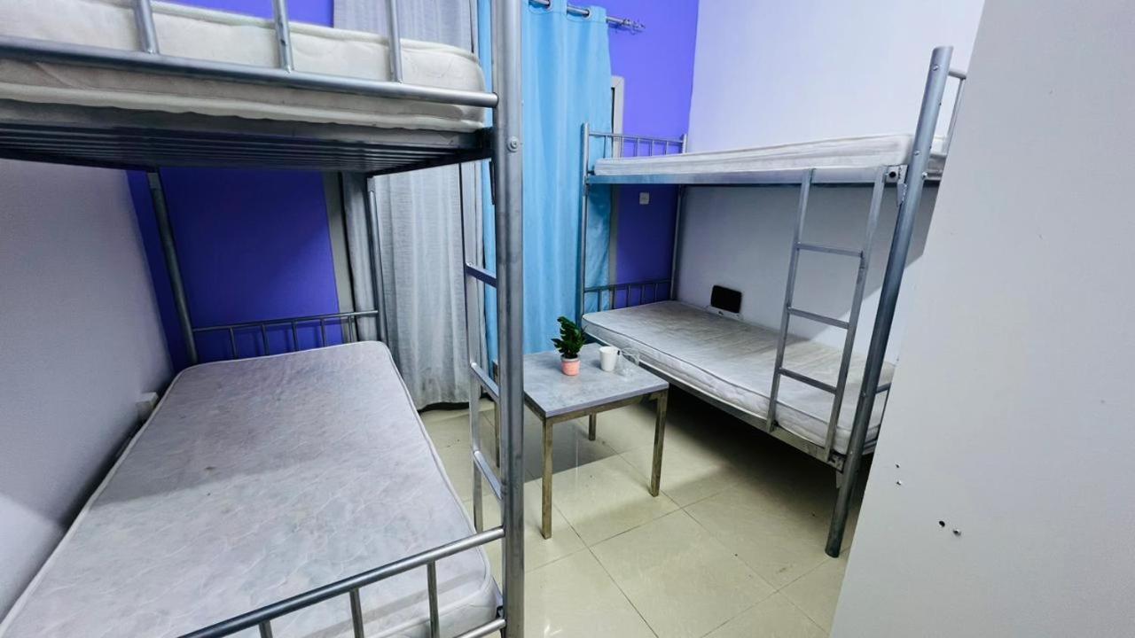 Hostel Executive Bed Space Near Mall Of The Emirates Dubai Exterior photo